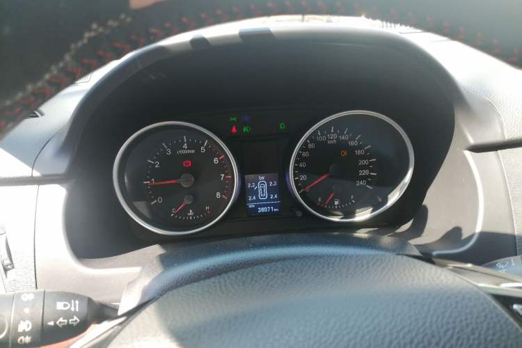 Used Haval H6 2014 Sport Version 1.5T Manual Two-Wheel Drive Elite Edition
