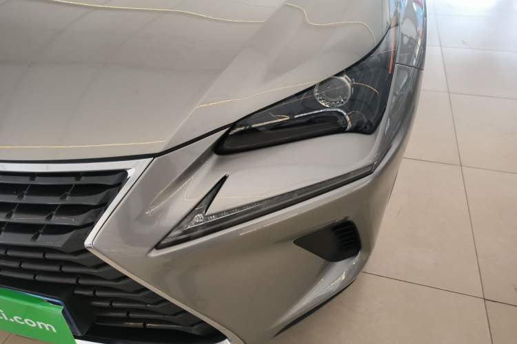 Used Lexus NX 2018 200 Front-Wheel-Drive Xingxing Edition China VI Standard