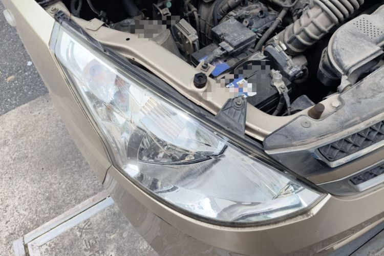 Used Wuling Rongguang V 2016 1.5L Standard Version