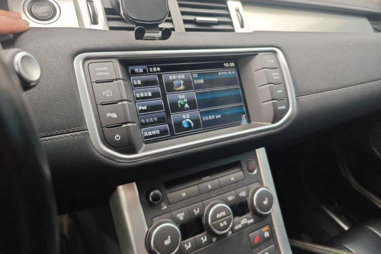 Used Land Rover Range Evoque 2013 2.0T 5-Door Yaozhen Edition Audio And AC Panel