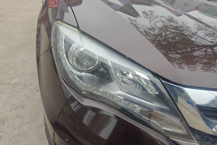 Used BYD S7 2016 1.5T Manual Luxury Edition Right Front Headlight
