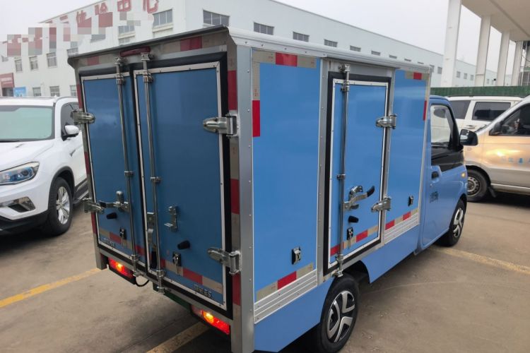 Used REACH MINI Truck 2023 140km Long Wheelbase Van Ambition Version