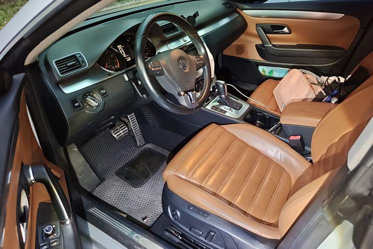 Used Volkswagen FAW-Volkswagen CC 2011 1.8TSI Luxury Model Driver Seat