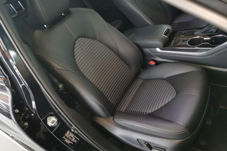 Used Toyota Crown Kluger 2021 2.5L HEV Four-Wheel Drive Premium Edition
