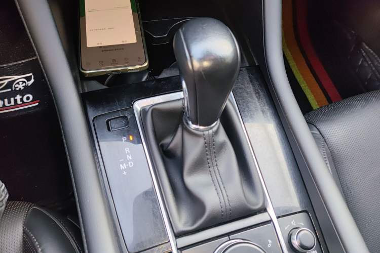 Used Mazda 3 Axela 2020 2.0L Automatic Zhiya Edition
