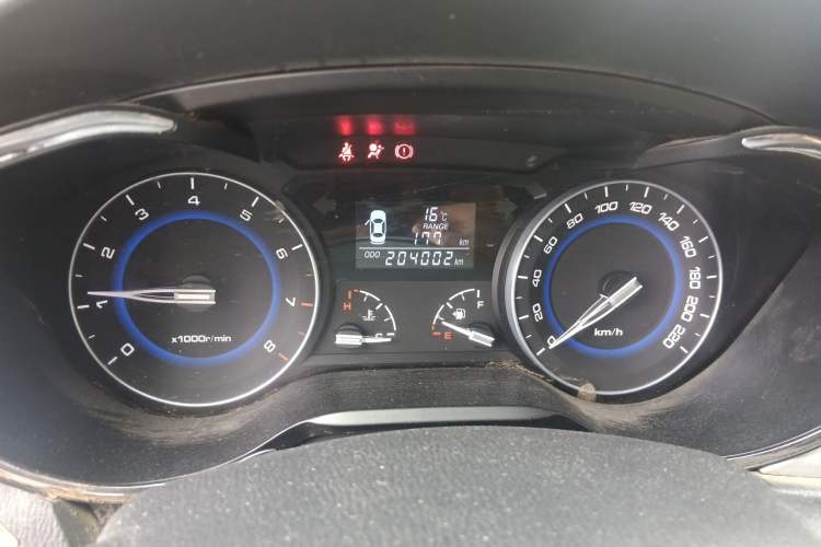 Used CHANGAN Alsvin V7 2015 1.6L Manual Enjoyment Model China V Standard Odometer Close Up
