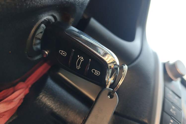 Used Mazda 6 2013 2.0L Automatic Fashion Edition