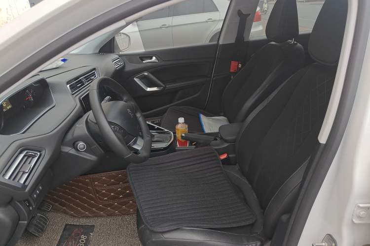 Used Peugeot 308 2016 1.6L Automatic Luxury Edition