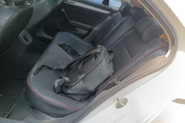 Used Volkswagen Lamando 2018 230TSI DSG Fashion Edition
