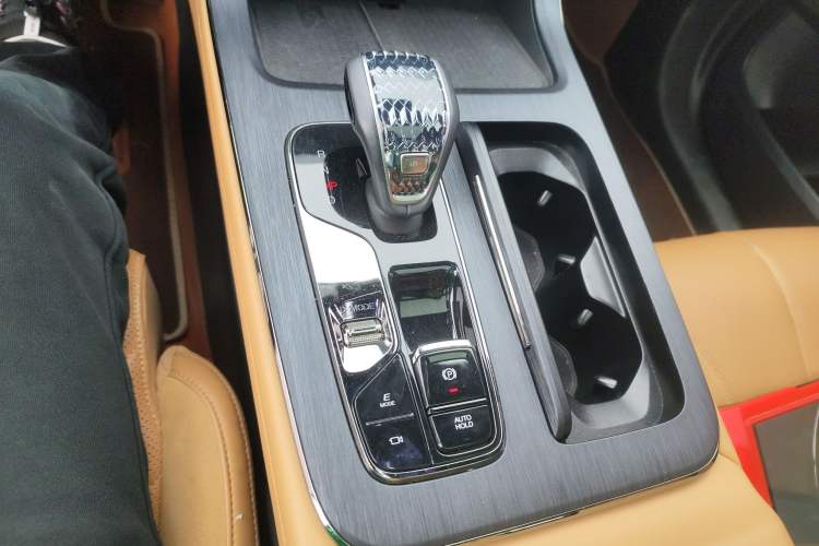 Used GAC Trumpchi ES9 2024 PHEV with 143 km Max
