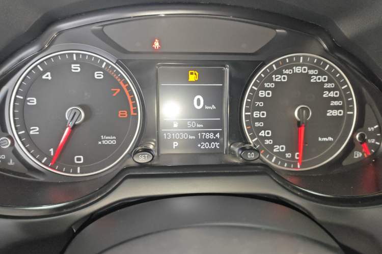 Used Audi Q5 2017 Plus 40 TFSI Ambition Model Instrument Cluster
