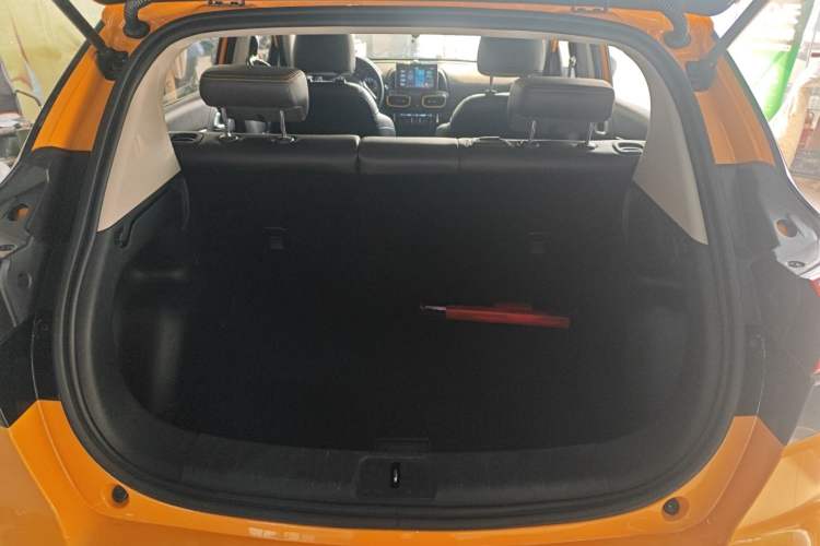 Used Dongfeng Aeolus AX4 2017 1.6L DCT Trendy Style