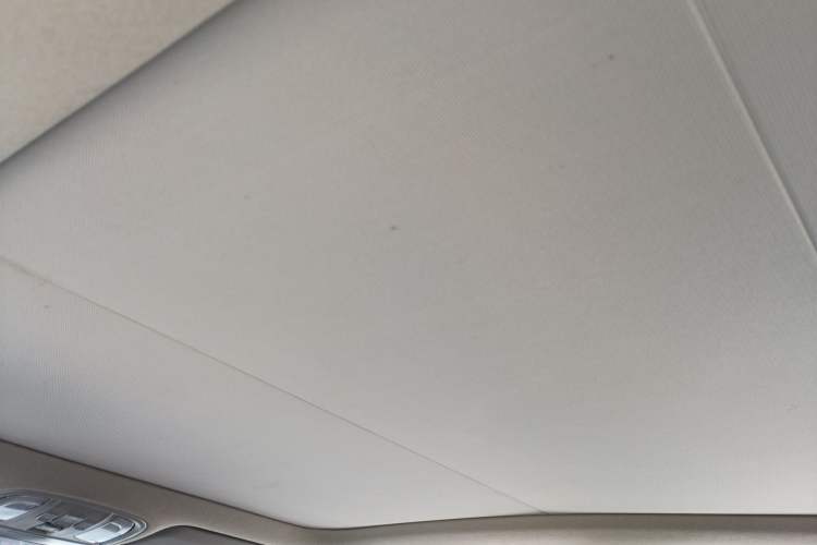 Used Kia KX3 2017 1.6L Automatic Aoya Version Headliner