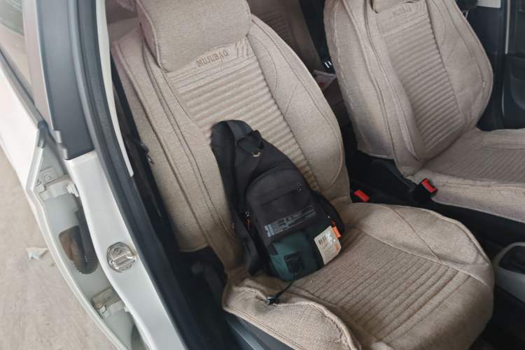 Used Skoda Fabia 2017 1.4L Automatic Car Enjoy Edition Right Front Seat