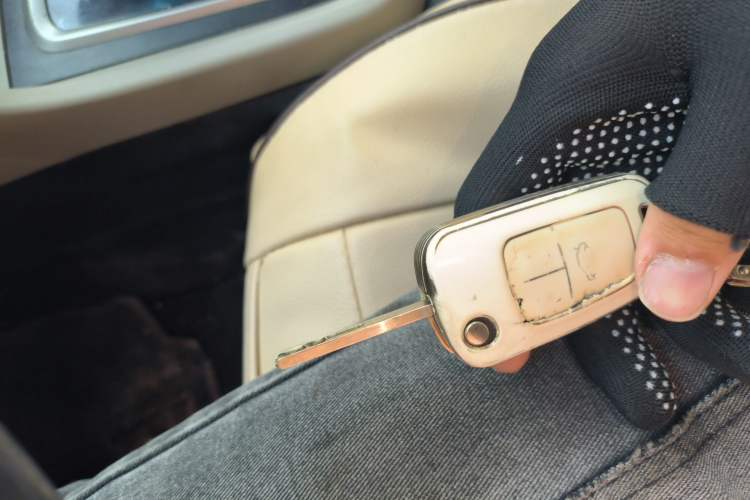 Used Buick GT 2017 15N Automatic Entry-Level Trim Vehicle Key