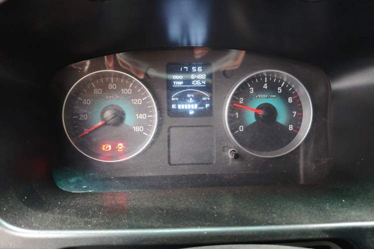 Used Jinbei New Hiace X30L 2023 1.5L Wealth Edition Van 2/5-Seater Air-Conditioned Model SWC15M Instrument Cluster