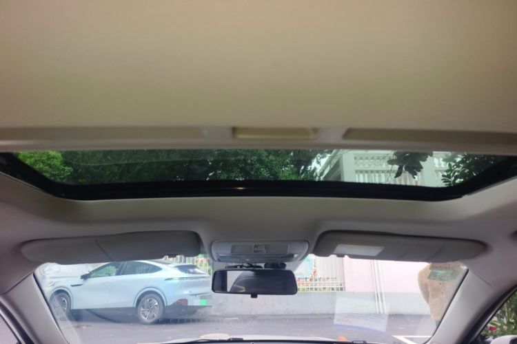 Used Roewe Ei5 2018 Internet Luxury Edition