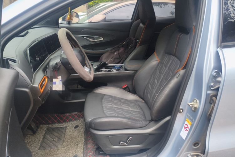 Used CHANGAN UNI-T 2022 1.5T Luxury Edition
