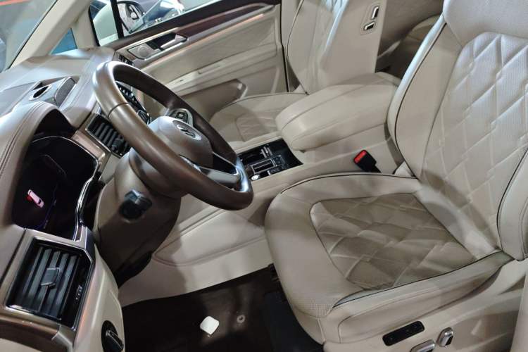 Used Volkswagen Viloran 2020 380TSI Flagship Edition Left Front Seat