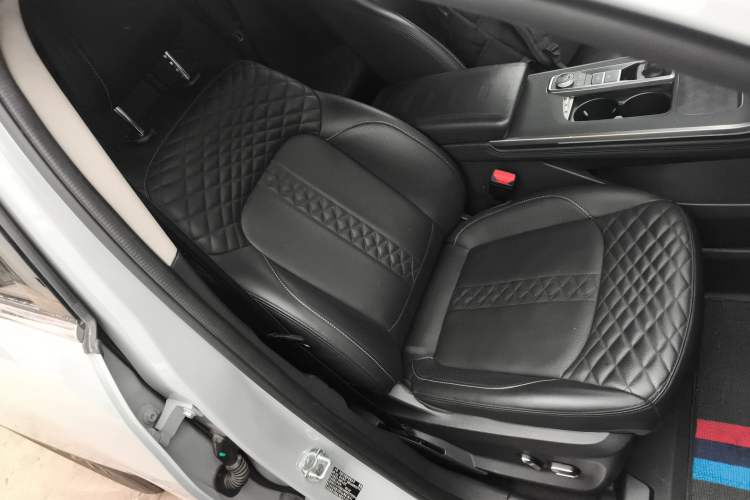 Used EXEED Lingyun 2021 400T Two-Wheel Drive StarRui PRO Edition