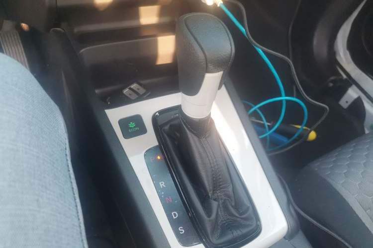 Used Honda Fit 2021 1.5L CVT Trendy Edition Gear Lever