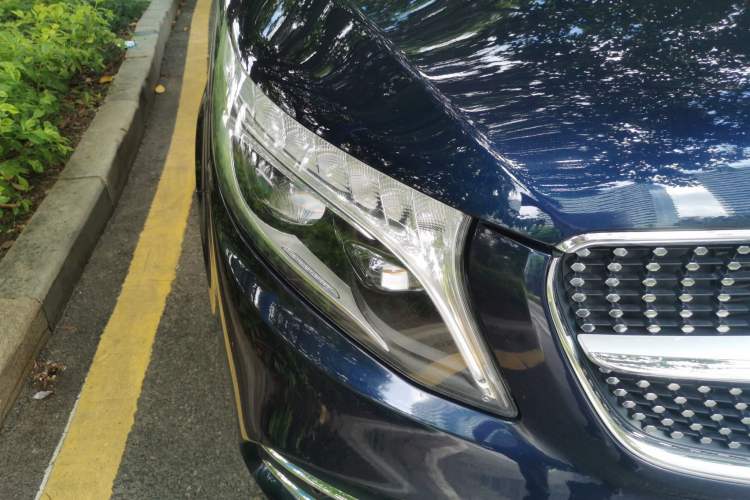 Used Mercedes-Benz V-Class 2020 V 260 Avantgarde Edition