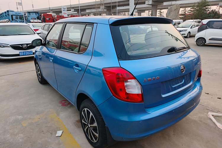 Used Skoda Fabia 2014 1.4L Manual Crystal Edition