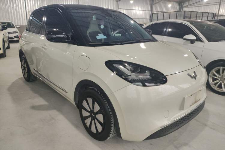 Used Wuling Bingo 2023 333 km Lingxi Connected+ Version
