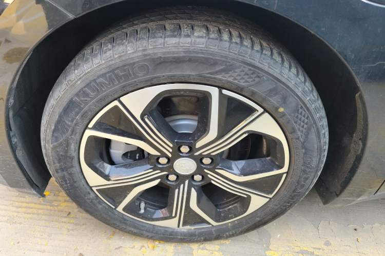 Used Hongqi E-QM5 2023 Revised Version Basic Travel Edition
