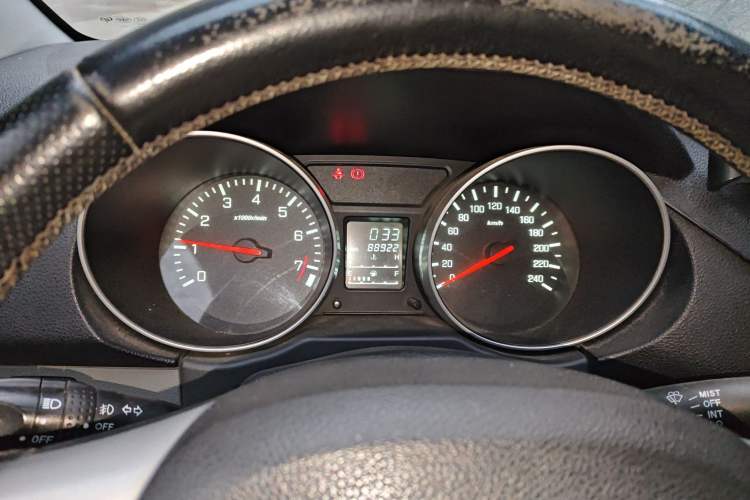 Used FAW Senya S80 2013 1.5L Manual 5-Seat Urban Fashion Edition
