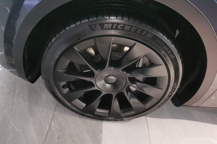 Used Tesla Model Y 2022 Revised Version Long-Range All-Wheel Drive