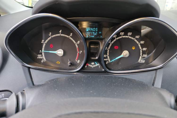 Used Ford Fiesta 2013 Sedan 1.5L Automatic Fashion Edition
