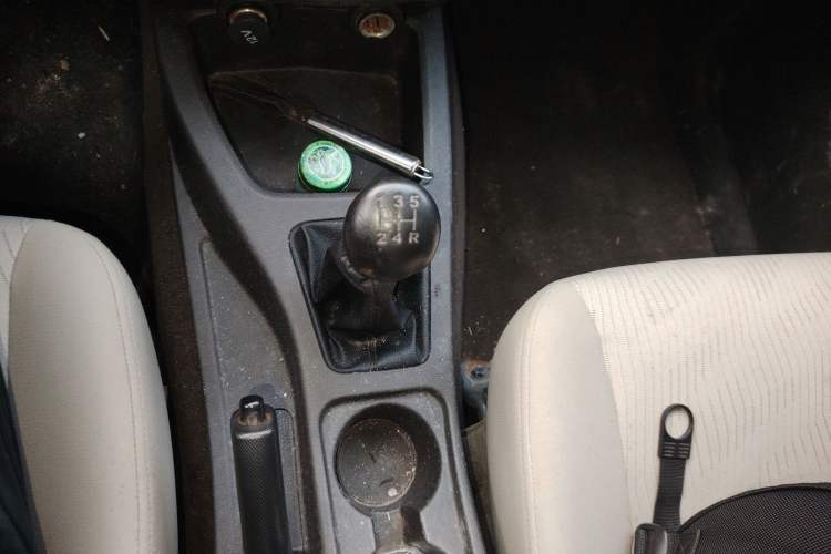 Used Wuling Rongguang V 2016 1.2L Standard Version Gear Lever