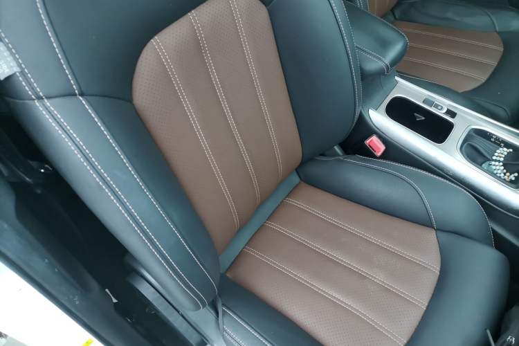 Used BYD Song 2017 Gaishe Upgrade Edition 1.5TID Automatic Elite Model
