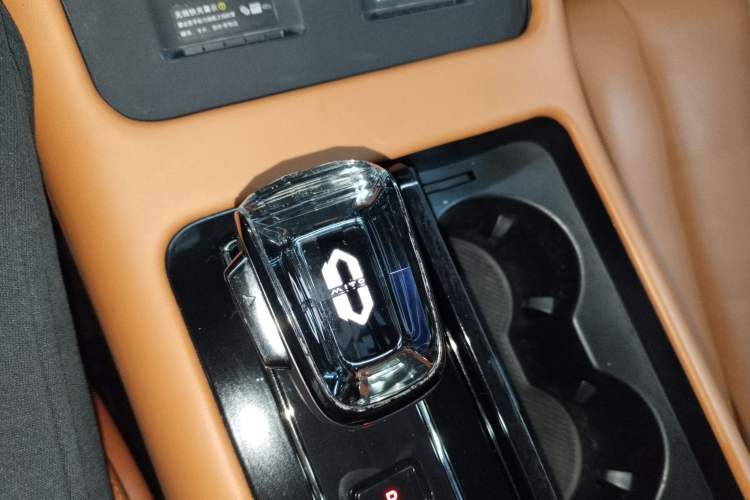 Used Hima AITO M7 2024 1.5T Intelligent Drive 4WD Ultra Version 5 Seats
