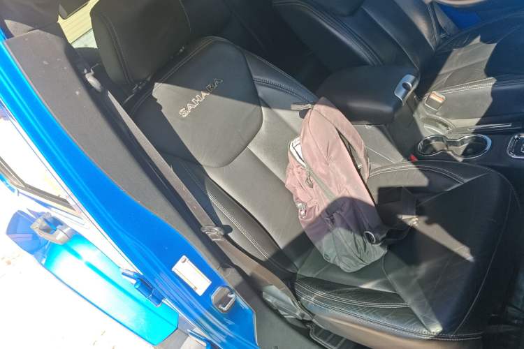 Used Jeep Wrangler 2017 3.0L Sahara Four-Door Comfort Edition
