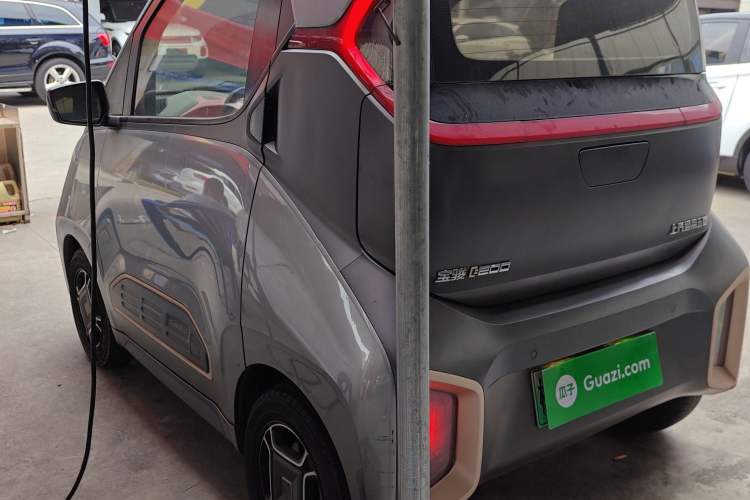 Used Baojun E200 2018 Smart Enjoy Edition Rear Left 45 Deg