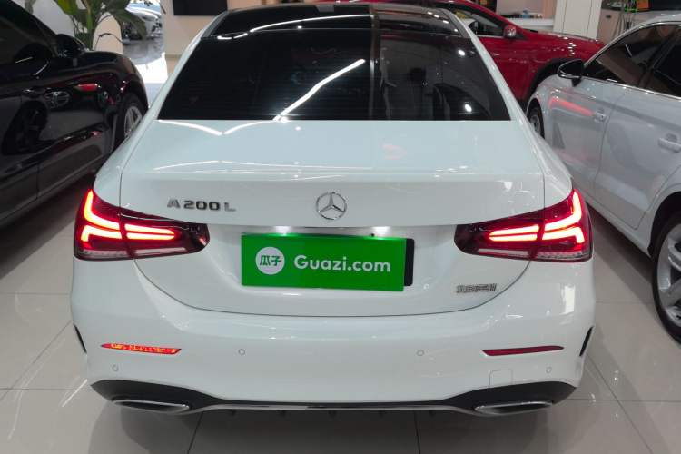 Used Mercedes-Benz A-Class 2022 Second Facelift A 200 L Sport Sedan Fashion Version
