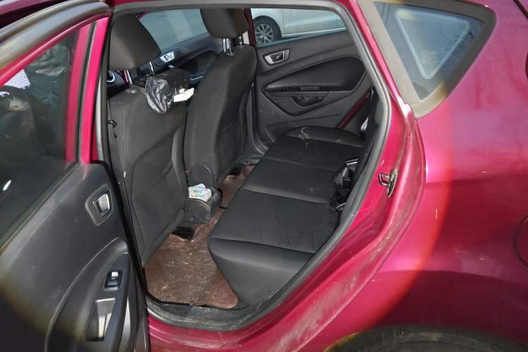 Used Ford Fiesta 2013 Hatchback 1.5L Automatic Fashion Edition