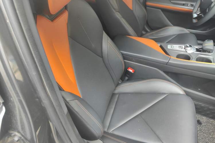 Used CHANGAN UNI-V 2022 1.5T Prestige Version
