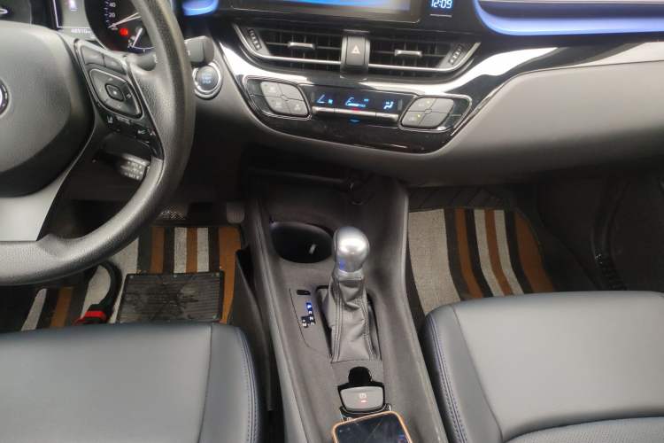 Used Toyota C-HR 2020 2.0L Leading Edition
