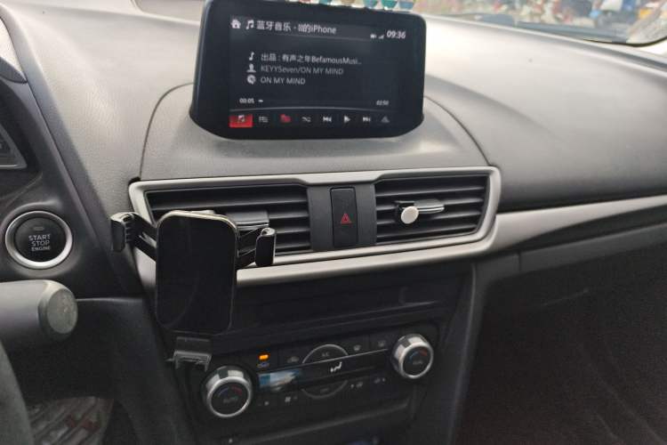 Used Mazda 3 Axela 2017 Sedan 1.5L Automatic Comfort Model China VI Standard Audio And AC Panel