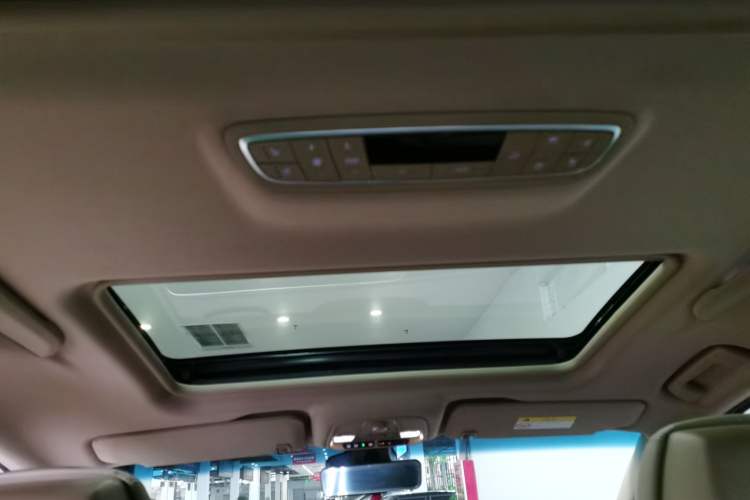 Used Buick GL8 2021 ES Land Cruiser 653T Flagship Model
