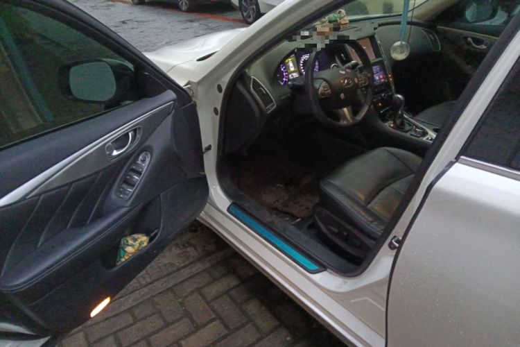 Used Infiniti Q50L 2015 2.0T Enjoyment Edition
