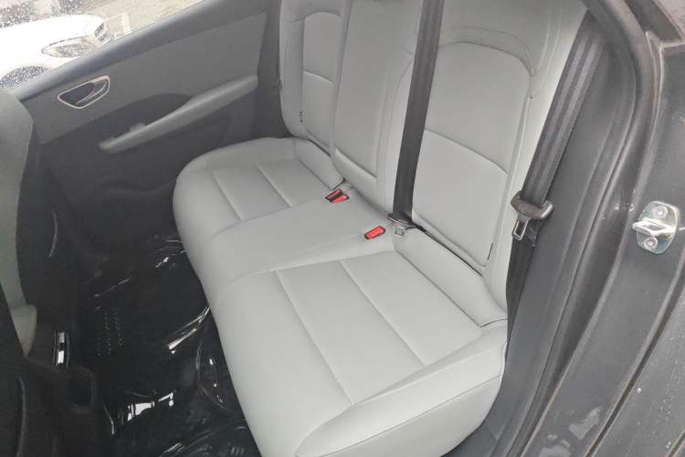 Used Roewe D6 2025 450km Deluxe Edition