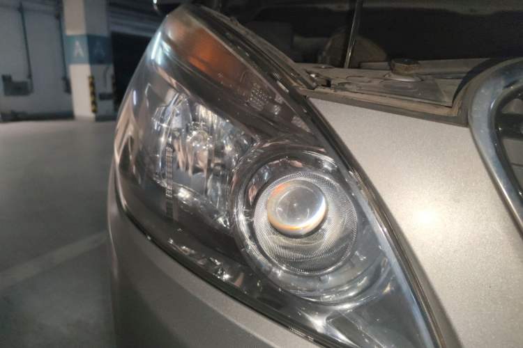 Used Buick GL8 2018 28T Luxury Model China VI Standard Right Front Headlight