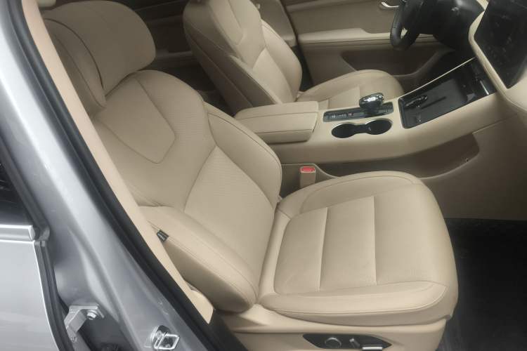 Used Hima AITO M5 2023 Extended-Range Rear-Drive Standard Version