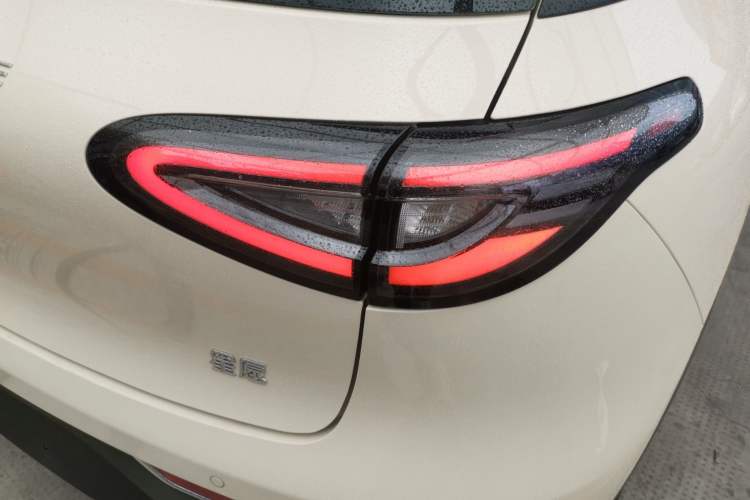 Used Geely Galaxy Geome 2025 310km Youth Edition Right Rear Taillight