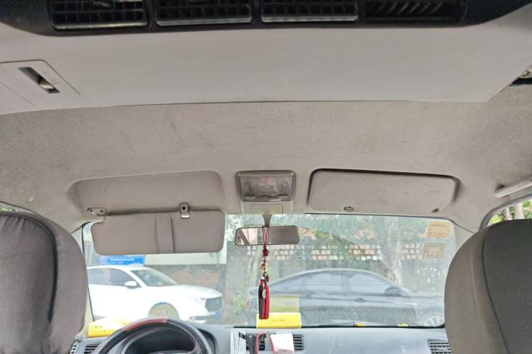 Used CHANGAN KAICHENG Taurus 2011 1.3L Standard Version Headliner