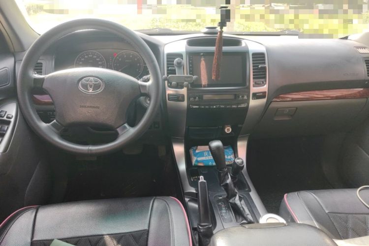Used Toyota Prado 2004 GX 2.7 Automatic Model

